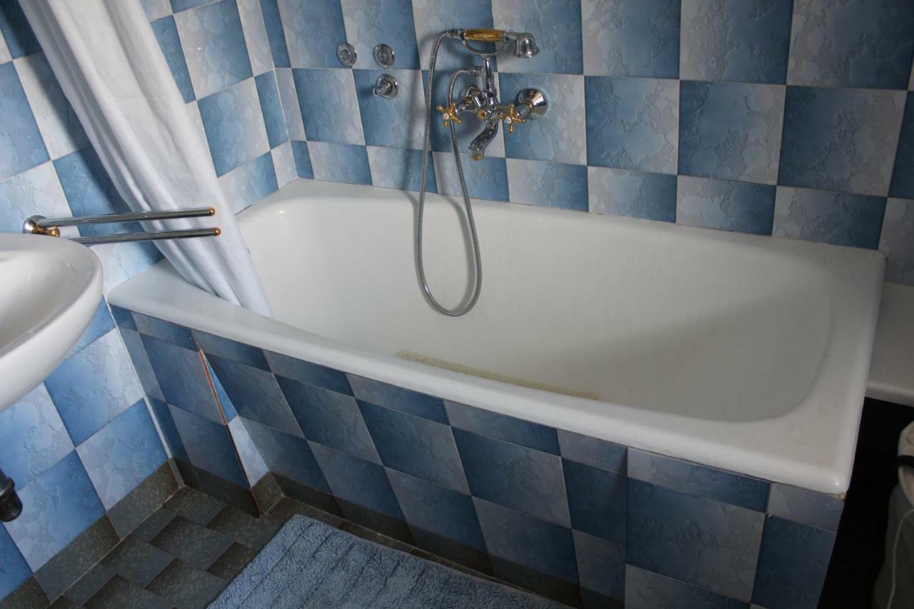 R&G Apartment Zirovnica Εξωτερικό φωτογραφία
